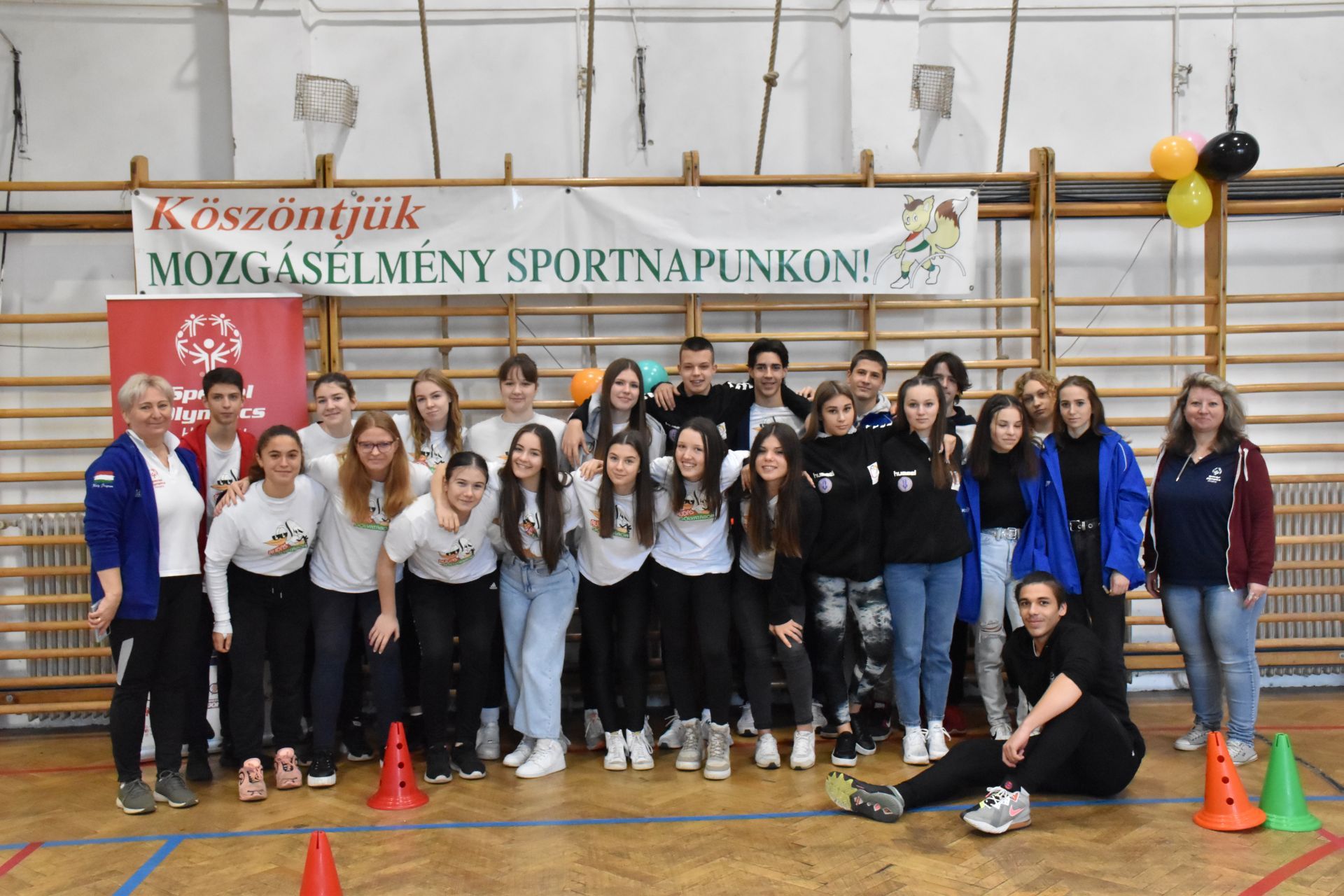 Az érzékenyítő program a Rudasban, a Speciális Olimpia | Hírek ...