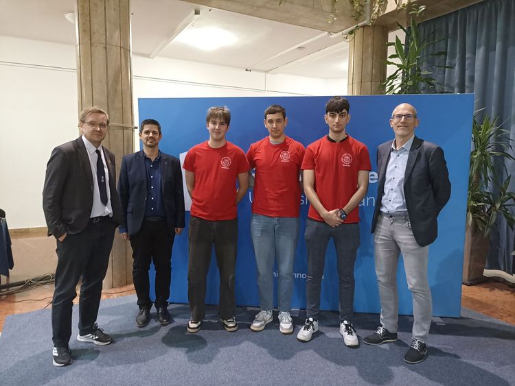 A Rudas iskola csapata a Bakonyi Bitfaragó bajnok