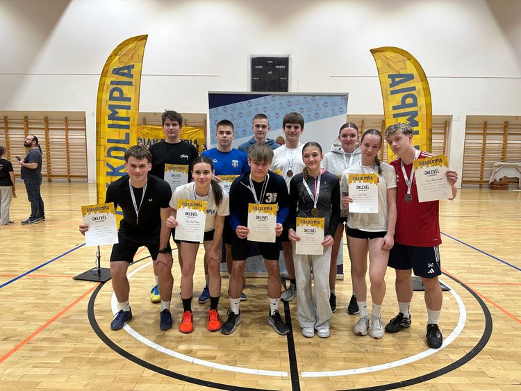 Tovább robog a Rudas aranyvonata - újabb felszállókkal..